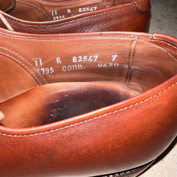 ALLEN EDMONDS Fifth Avenue Cap-Toe Leather Oxford Dress Shoe Size 11A Mahogany main image 7